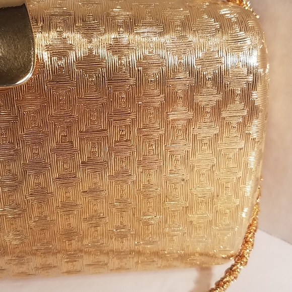 Saks Fifth Ave. Gold Metal Purse Made in Italy - Picture 2 of 8